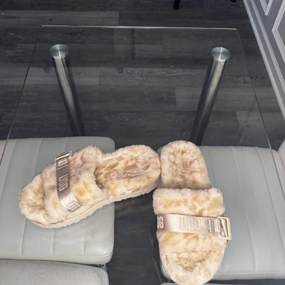 UGG Fluffita Slide Sandals – Natural / Cream - Picture 3 of 3